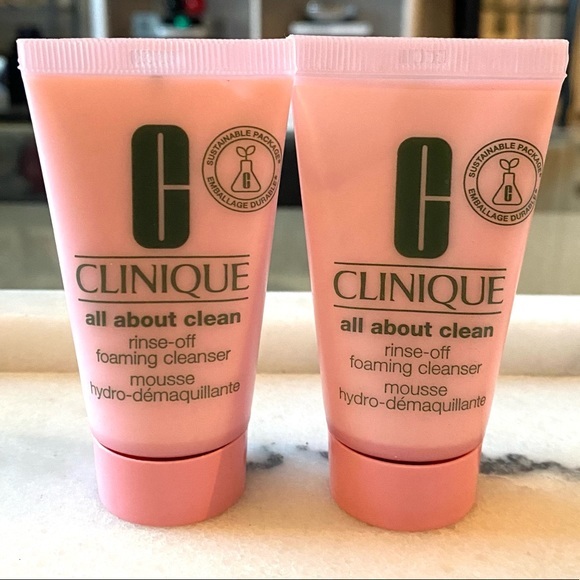 Clinique All About Clean Foaming Cleanser - Picture 1 of 2